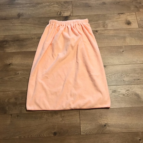 NWOT Women’s Peach Summer Swimsuit Coverup - Picture 4 of 12